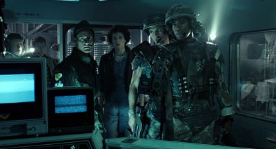 Still from Aliens (1986) that has been tagged with: spaceship interior