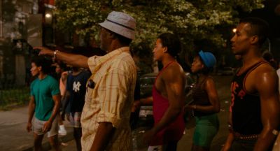 Still from Do the Right Thing (1989) that has been tagged with: group-shot