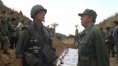 Still from Full Metal Jacket (1987) that has been tagged with: dead body