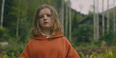 Still from Hereditary (2018) that has been tagged with: medium shot