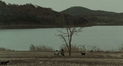 Still from Memories of Murder (2003) that has been tagged with: lake