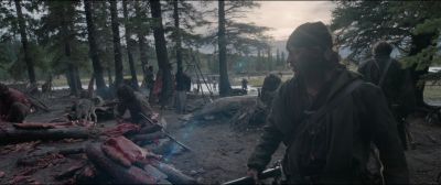 Still from The Revenant (2015) that has been tagged with: gore