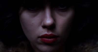 Still from Under The Skin (2013) that has been tagged with: extreme close-up & eyes