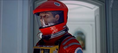 Still from 2001: A Space Odyssey (1968) that has been tagged with: ff4242