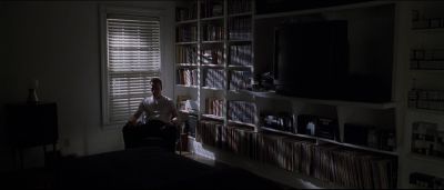 Still from American Beauty (1999) that has been tagged with: blinds