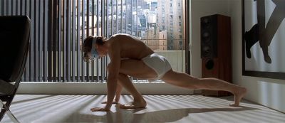 Still from American Psycho (2000) that has been tagged with: clean single & yoga
