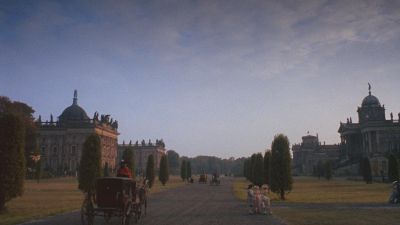 Still from Barry Lyndon (1975) that has been tagged with: historical & establishing shot