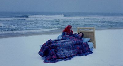 Still from Eternal Sunshine of the Spotless Mind (2004) that has been tagged with: horizon