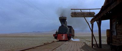 Still from For A Few Dollars More (1965) that has been tagged with: train station