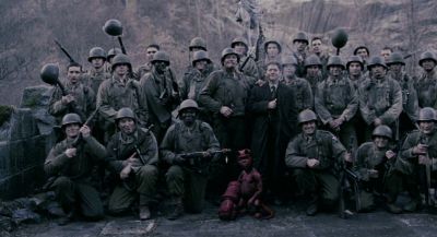 Still from Hellboy (2004) that has been tagged with: soldier & group photo