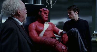 Still from Hellboy (2004) that has been tagged with: 8f5b81