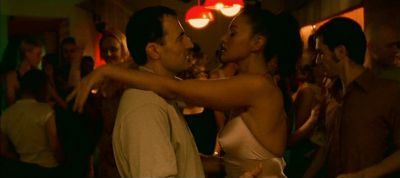 Still from Irréversible (2002) that has been tagged with: dancing & medium shot