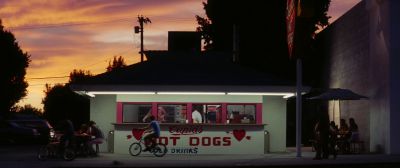 Still from Licorice Pizza (2021) that has been tagged with: hotdogs