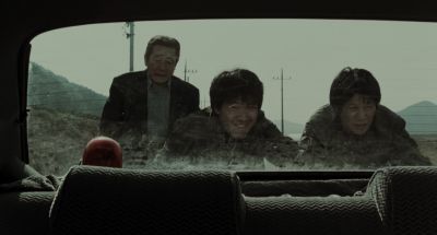Still from Memories of Murder (2003) that has been tagged with: car & window