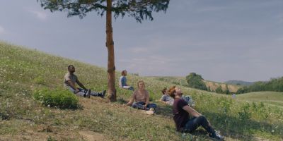 Still from Midsommar (2019) that has been tagged with: field & day