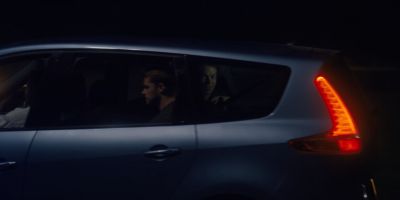 Still from Midsommar (2019) that has been tagged with: car & backseat