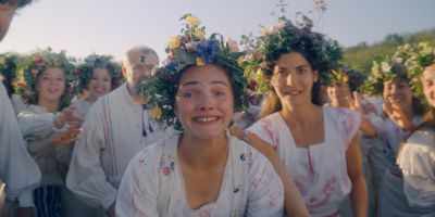 Still from Midsommar (2019) that has been tagged with: group-shot & crying
