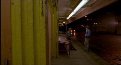 Still from My Own Private Idaho (1991) that has been tagged with: fluorescent light