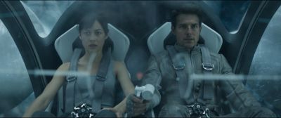 Still from Oblivion (2013) that has been tagged with: spaceship & helicopter interior