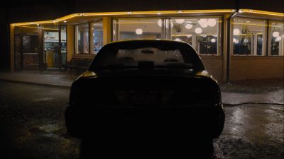 Still from Prisoners (2013) that has been tagged with: establishing shot & diner