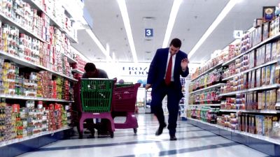 Still from Punch-Drunk Love (1999) that has been tagged with: fc6e86