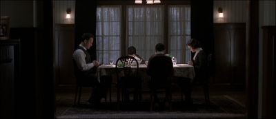 Still from Road To Perdition (2002) that has been tagged with: group-shot