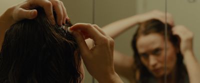 Still from Sicario (2015) that has been tagged with: bathroom