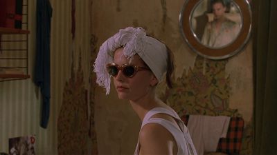 Still from The Dreamers (2003) that has been tagged with: bedroom