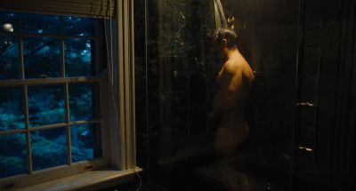 Still from The Killing of a Sacred Deer (2017) that has been tagged with: nudity & shower