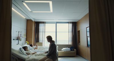 Still from The Killing of a Sacred Deer (2017) that has been tagged with: three-shot & extreme wide