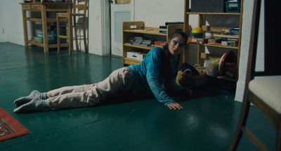 Still from The Killing of a Sacred Deer (2017) that has been tagged with: medium wide & crawling
