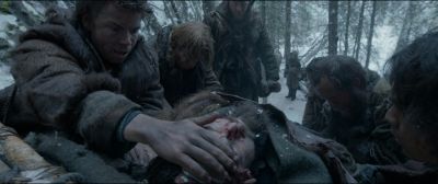 Still from The Revenant (2015) that has been tagged with: first aid & medium shot