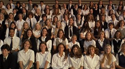 Still from The Virgin Suicides (1999) that has been tagged with: crowd & wide shot