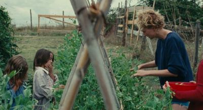 Still from The Wonders (2014) that has been tagged with: children & three-shot