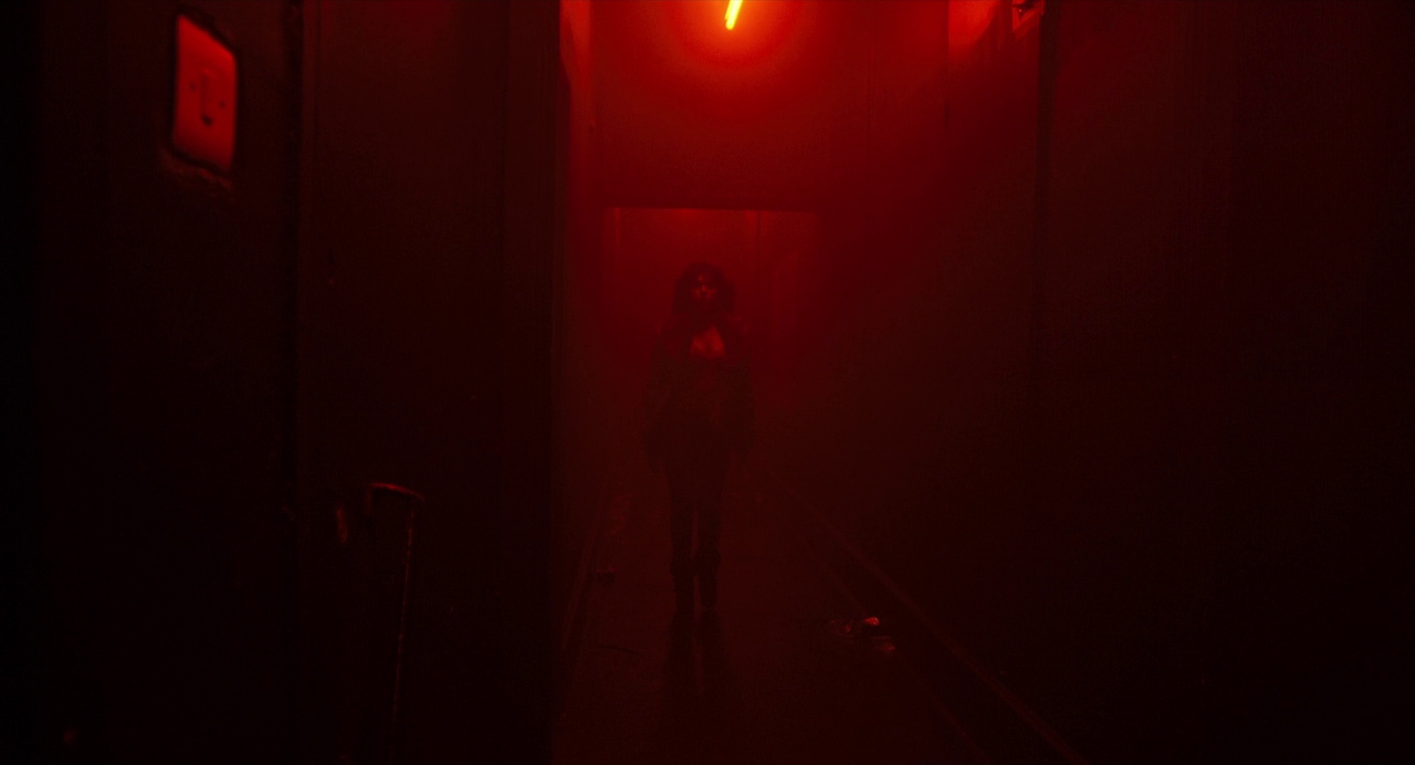 Under The Skin (2013) stills and screengrabs | SHOT.CAFE