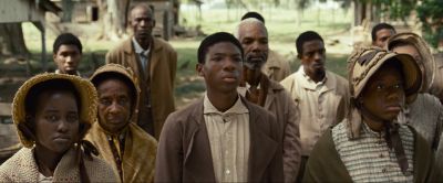 Still from 12 Years a Slave (2013) that has been tagged with: day & exterior & group-shot & audience