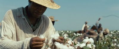 Still from 12 Years a Slave (2013) that has been tagged with: exterior & cotton & day