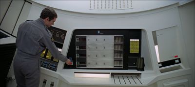 Still from 2001: A Space Odyssey (1968) that has been tagged with: 908051 & clean single & day & medium wide