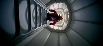 Still from 2001: A Space Odyssey (1968) that has been tagged with: 470607 & interior & day