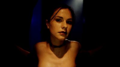Still from 25th Hour (2002) that has been tagged with: 8b4513 & sexy & interior & night