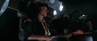 Still from Alien (1979) that has been tagged with: 883f45