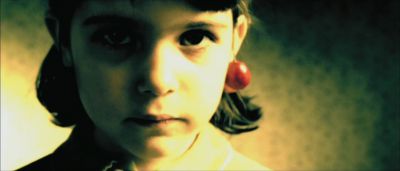 Still from Amelie (2001) that has been tagged with: child