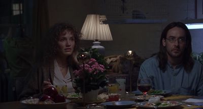 Still from Being John Malkovich (1999) that has been tagged with: dinner