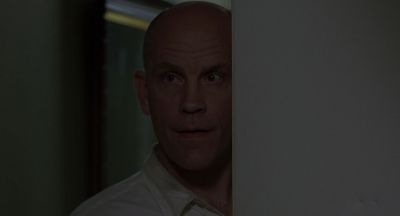 Still from Being John Malkovich (1999) that has been tagged with: doorway