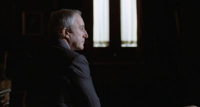 Still from Being There (1979) that has been tagged with: 2b1508 & over-the-shoulder & medium shot