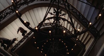 Still from Being There (1979) that has been tagged with: wide shot & chandelier & interior