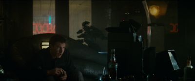 Still from Blade Runner (1982) that has been tagged with: medium wide