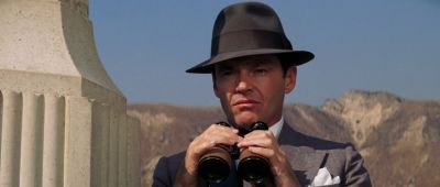 Still from Chinatown (1974) that has been tagged with: binoculars
