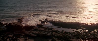 Still from Chinatown (1974) that has been tagged with: exterior & day & beach & ocean
