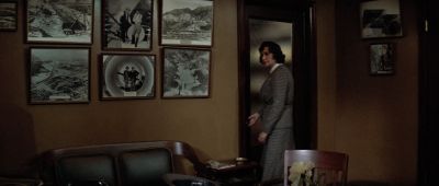 Still from Chinatown (1974) that has been tagged with: door & doorway